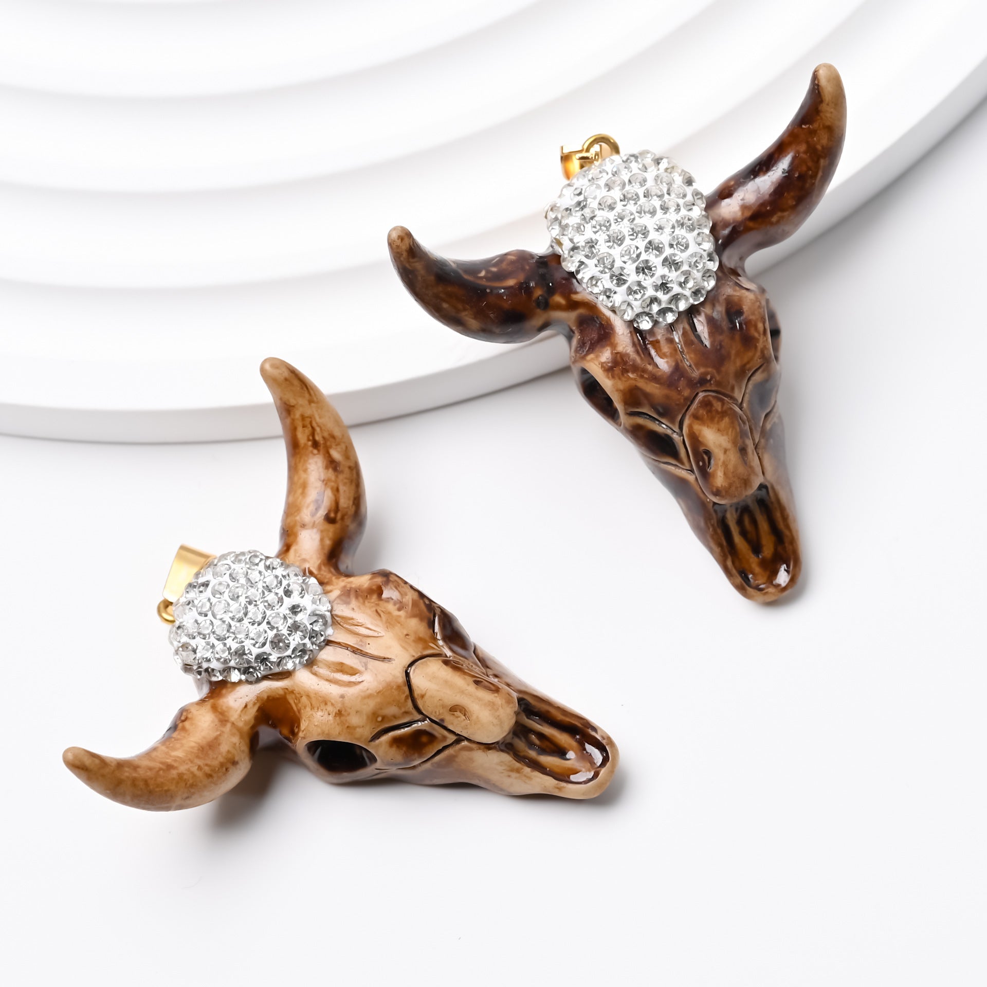 Wholesale Natural stone resin bull head shaped diamond necklace accessories DIY